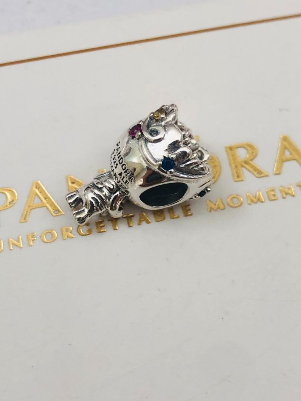 Pandora Marvel Groot Star Charm - Picture 2 of 3